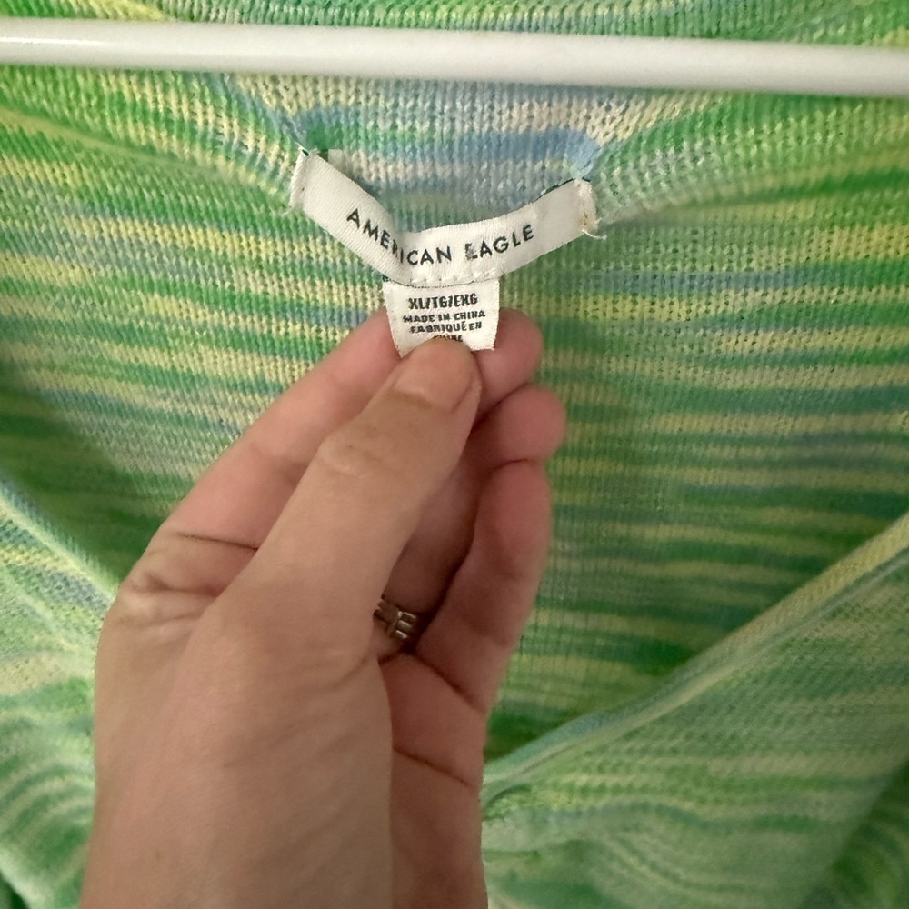 American Eagle Outfitters Green and White Tie Front Crop Blouse - Picture 3 of 4